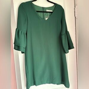 NWT Belongsci Green Ruffle Sleeve Shift Dress Size S